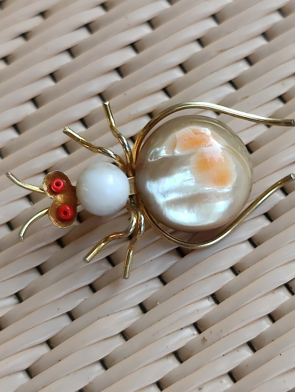 Antique Victorian Blister Pearl Bug Brooch - Picture 2 of 4